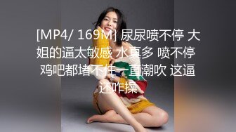 漂亮女朋友晚上伺候我 主动口交骑上来操逼 最后被干的浪叫不断 露脸精彩