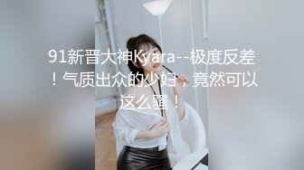 乖巧女友，随时准备吞鸡巴