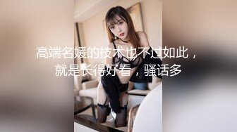 八块腹肌勾引健身教练到家里指导,和室友联合被教练轮操开火车3P,八块腹肌前后都爽歪歪