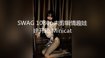 浴室里的缠绵，女友不停歇的口交体验