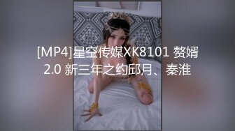 最新无水首发福利！推特想乱伦的大神11111jii监控偸窥岳母和孕期老婆日常，在岳母面前偷露鸡巴疯狂在社死边缘徘徊 (6)