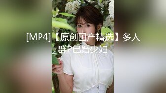 身材不错的小美女