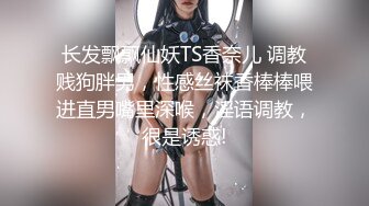 【新片速遞】近日刚播颜值女神，性感又很骚 ，镜头前屁股摆弄 ，蓝色假屌怼着骚逼猛插 ，搞得小穴很湿哒哒，揉搓阴蒂娇喘呻吟好听[703MB/MP4/01:40:38]