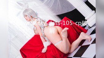 夫妻交换！真实夫妻打牌脱衣游戏 迷彩短裙人妻母狗变身历险记