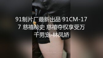 《魔手外购极品厕拍》臀控必备！坑神潜伏商场女厕独占一个坑位，同步露脸特写2K偸拍多位小姐姐方便，全是大屁股 (5)